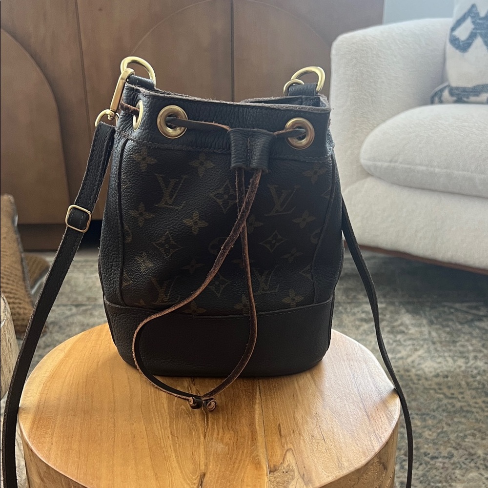 Vintage Boho Louis Vuitton bag